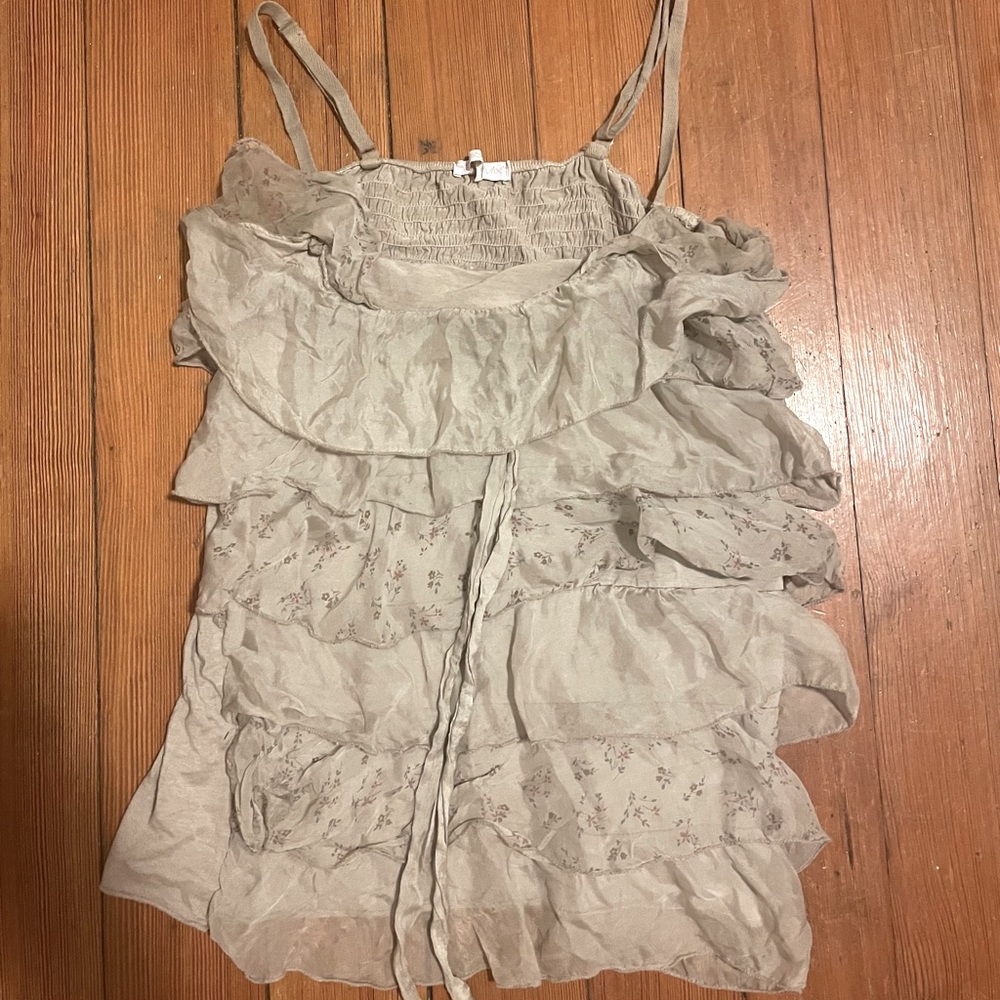 Boho ruffled sage tank!